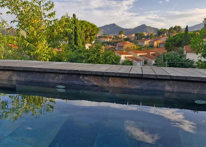 3 Pieces Avec Piscine Privative